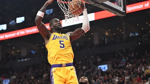 “曼联确认与奥斯梅恩达成冬季转会协议，球员将履行租借合约”